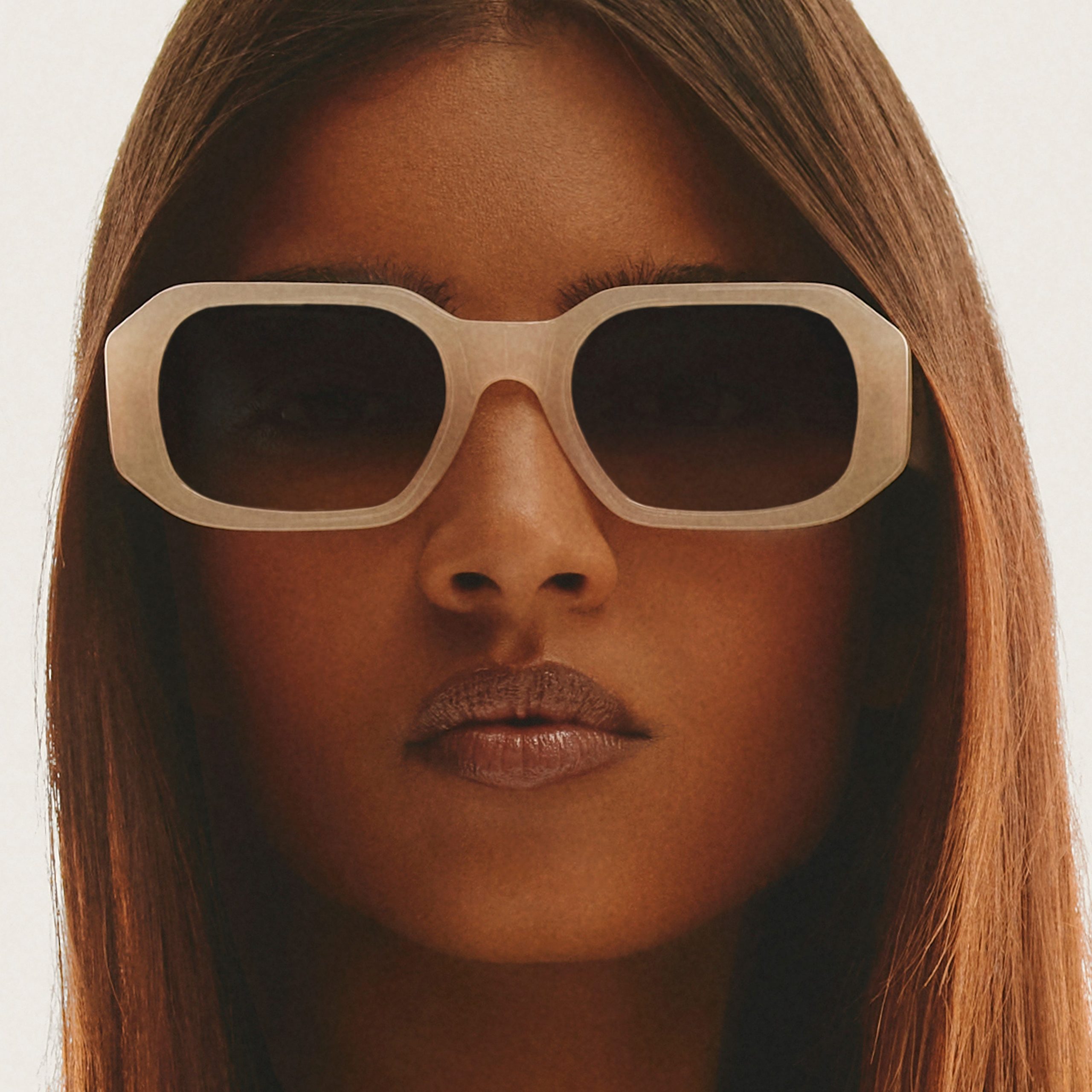 QUAY_HYPED-UP_BONE_BROWN_SHANIA_036.jpg